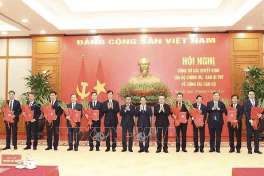 Công bố các Quyết định về công tác cán bộ