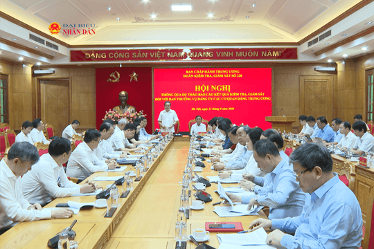 Chủ tịch Quốc hội Trần Thanh Mẫn: Tăng giám sát thường xuyên, cảnh báo sớm, phòng ngừa từ xa