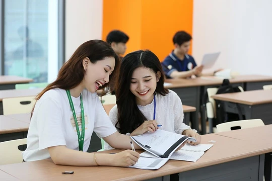 Đơn giản hóa thủ tục, tăng phân cấp gắn với hậu kiểm trong quản lý cơ sở giáo dục