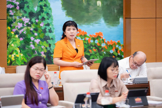 Phó trưởng Đoàn ĐBQH thành phố Quảng Ninh Nguyễn Thị Thu Hà: Khơi thông nguồn lực xã hội, kiến tạo môi trường giáo dục minh bạch