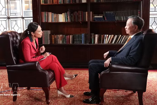 Top leader outlines Vietnam’s foreign policy priorities, growth ambitions in Bloomberg TV interview