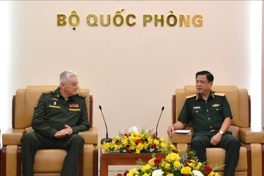 Vietnam, Russia step up military training cooperation