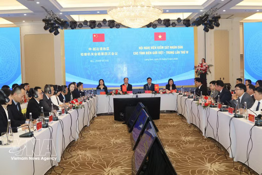 Vietnam, China share experience in fighting transnational crime