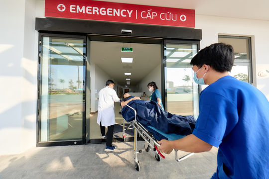 Bệnh viện Mặt Trời và Chợ Rẫy cứu hai ca nhồi máu cơ tim tại Phú Quốc