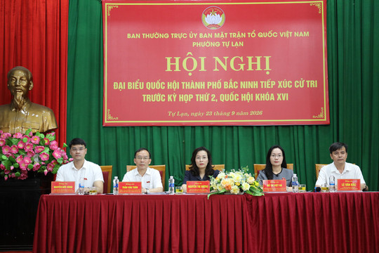 Cử tri Bắc Ninh kiến nghị gắn phát triển công nghiệp với đào tạo, sử dụng lao động tại chỗ