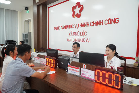 Bài 1: Bài toán chất lượng cán bộ khi vận hành mô hình mới