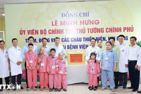 Lãnh đạo Đảng, Nhà nước luôn dành tình cảm đặc biệt cho thiếu nhi