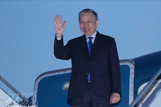 Top leader concludes state visit to Canada