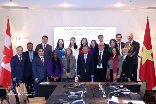 General Secretary and President calls for expanded Vietnam-Canada people-to-people exchanges