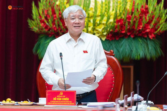 Phó Chủ tịch Thường trực Quốc hội Đỗ Văn Chiến làm việc tại Phú Thọ