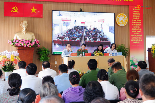 TP. Hồ Chí Minh: Cử tri kiến nghị tháo gỡ những vấn đề thiết thực từ thực tiễn