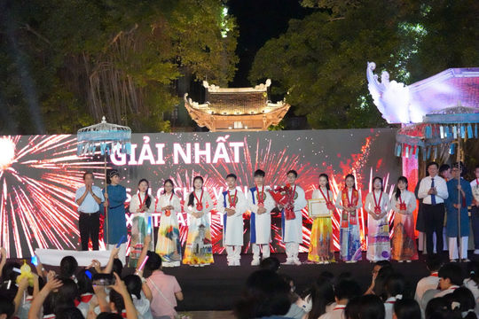 Hà Nội: Trường THCS Chu Văn An (xã Thanh Trì) giải Nhất cuộc thi “Tìm hiểu Di tích Quốc gia đặc biệt Văn Miếu - Quốc Tử Giám”