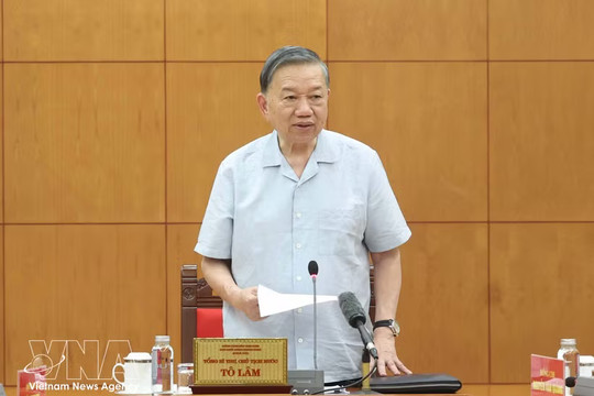 Top leader urges sweeping legal reform for dispute settlement, judgment enforcement