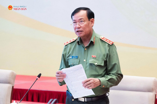 Ủy ban Quốc phòng, An ninh và Đối ngoại họp phiên toàn thể lần thứ Bảy