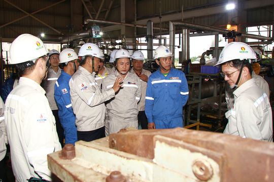 Đạm Cà Mau: Chạy đua từng giờ trên công trường bảo dưỡng