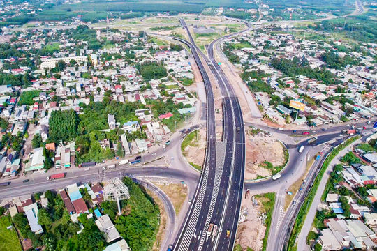 Thông xe toàn tuyến cao tốc Bến Lức - Long Thành từ tối nay