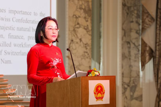 Vietnam, Switzerland seek to deepen traditional friendship, expand cooperation