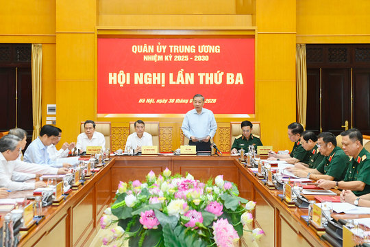 Tổng Bí thư, Chủ tịch nước Tô Lâm chủ trì Hội nghị Quân ủy Trung ương lần thứ Ba