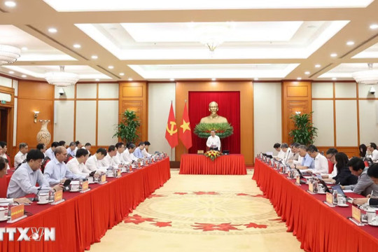 Phát huy sức mạnh tổng hợp trong tham mưu chiến lược