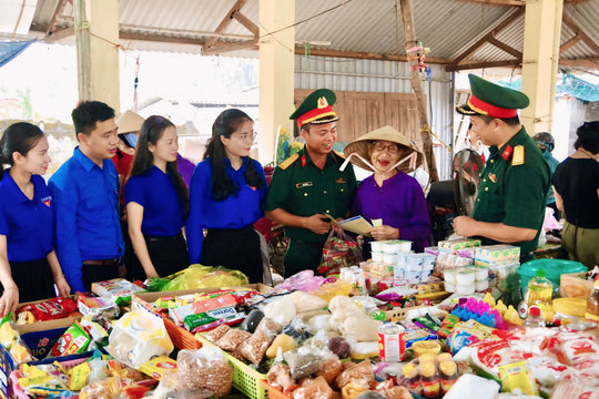Đa dạng cách làm, đưa pháp luật đến người dân