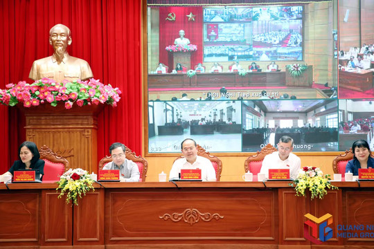 Đoàn ĐBQH thành phố Quảng Ninh tiếp xúc cử tri trước Kỳ họp thứ Hai, Quốc hội khóa XVI