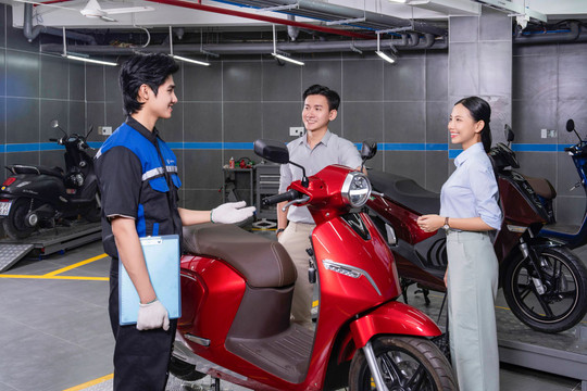 Gần 800 cơ sở kinh doanh và dịch vụ, chủ xe máy điện VinFast thêm an tâm
