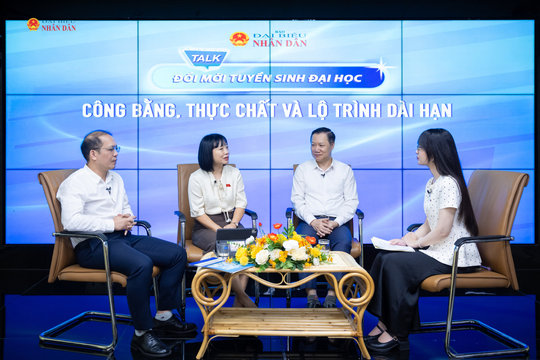 Điều chỉnh điểm cộng IELTS để "tuyển đúng, tuyển trúng" thí sinh phù hợp với ngành học