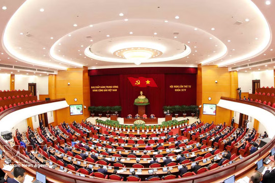 Second working day of 14th Party Central Committee’s fourth plenum