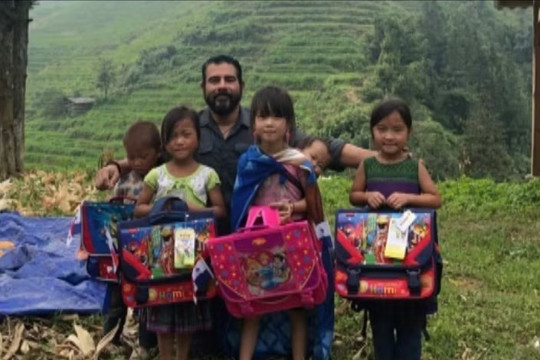 People-to-people exchanges forge stronger Vietnam-Panama ties