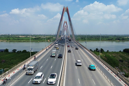 72 years after liberation, Hanoi builds economic momentum for modern future
