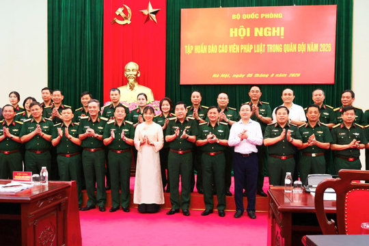 Từ trang bị kiến thức tới hình thành ý thức chấp hành pháp luật