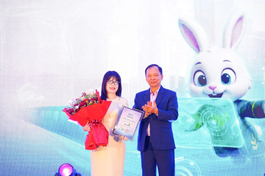Vietcombank thúc đẩy thanh toán số, kết nối người trẻ với lối sống xanh