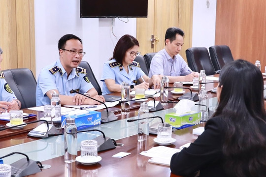 Hà Nội: Chi cục quản lý thị trường tăng cường phối hợp phòng, chống hàng giả, hàng hóa xâm phạm quyền sở hữu trí tuệ