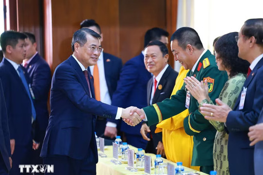Thủ tướng Lê Minh Hưng: Quan hệ đặc biệt Việt Nam - Lào “được nuôi dưỡng từ nhân dân”