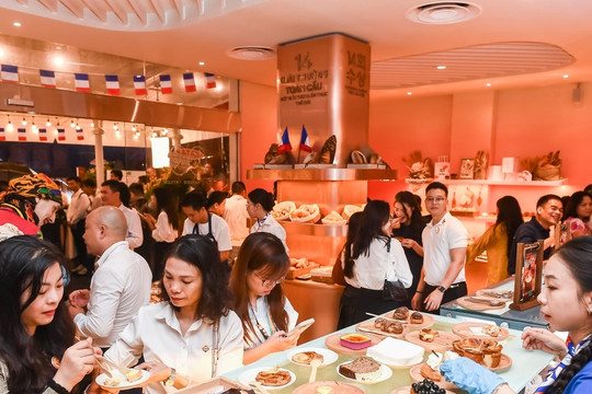 Pink month brings a sweet October escape to Phu Quoc’s Sunset Town