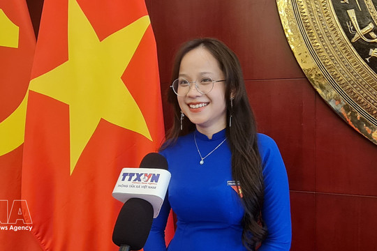 Vietnamese students place confidence in Vietnam-China cooperation