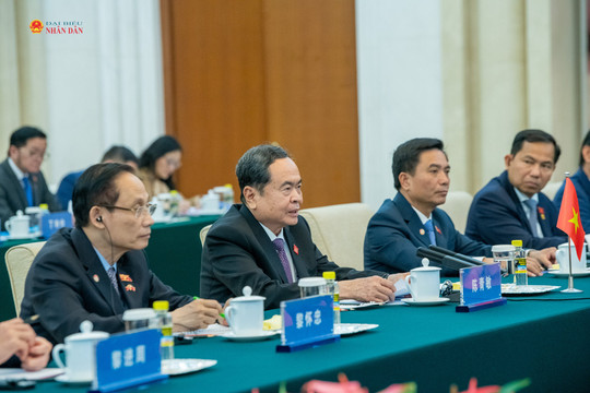 Truyền thông Trung Quốc nhấn mạnh thông điệp hợp tác Việt - Trung qua chuyến thăm của Chủ tịch Quốc hội Trần Thanh Mẫn