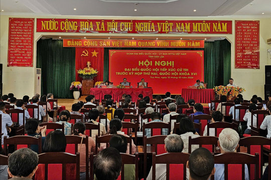Đắk Lắk: Cử tri kiến nghị đầu tư hạ tầng, bảo đảm an toàn dân sinh