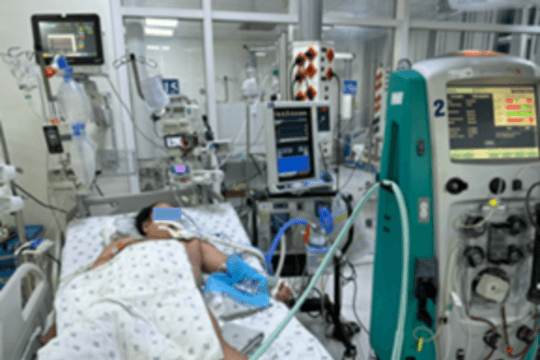 Bé gái 9 tuổi nguy kịch khi vừa hết sốt, bác sĩ cảnh báo biến chứng nặng