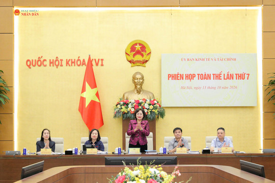 Tăng trưởng hai con số phải gắn với ổn định kinh tế vĩ mô