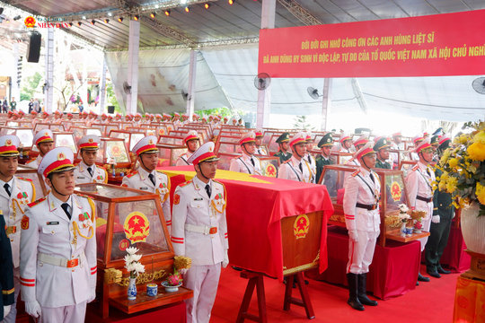“Xin các liệt sĩ xem TP. Hồ Chí Minh là nơi đất lành để yên nghỉ”