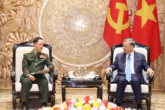 Tổng Bí thư, Chủ tịch nước Tô Lâm tiếp Phó Thủ tướng, Bộ trưởng Bộ Quốc phòng Lào