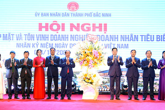 Bắc Ninh tôn vinh doanh nghiệp tiêu biểu nhân ngày Doanh nhân Việt Nam