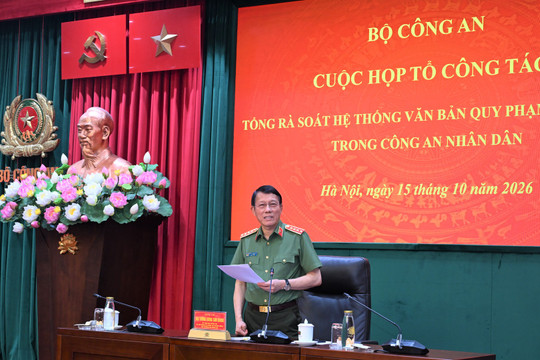 Bộ trưởng Bộ Công an Lương Tam Quang chủ trì họp tổng rà soát hệ thống văn bản quy phạm pháp luật trong Công an nhân dân