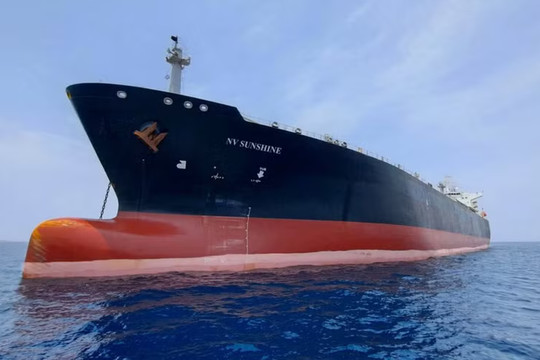 Bộ Ngoại giao bác bỏ thông tin tàu Việt Nam bị tấn công ở eo biển Hormuz