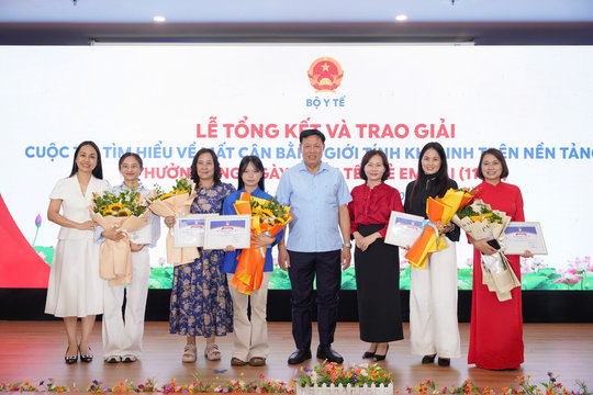Thay đổi quan niệm trọng nam hơn nữ từ cộng đồng