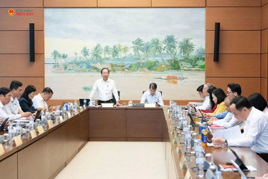 Thu nhập tăng nhưng sức mua của người dân chưa cải thiện tương xứng