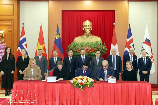 Vietnam, EFTA sign free trade agreement after 14 years of negotiations