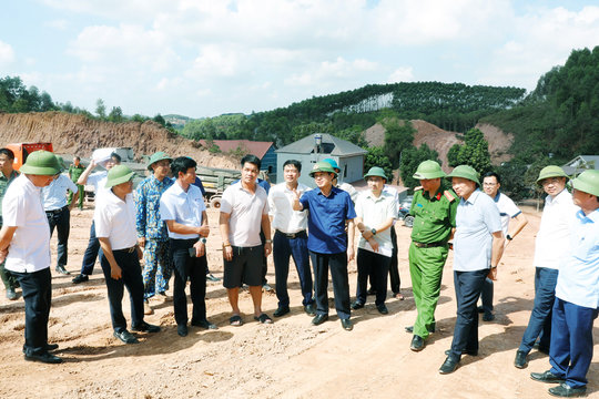 Chủ tịch UBND thành phố Bắc Ninh kiểm tra đột xuất hoạt động khai thác khoáng sản