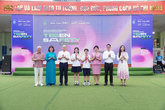 Khởi động Teen Safety School Tour 2026: Đưa “Vaccine số” đến trường học, trao quyền để thiếu niên tự tin làm chủ thế giới số